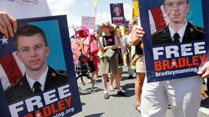 Day one of Manning trial focuses on intent of WikiLeaks source