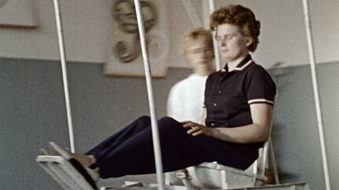 Valentina Tereshkova in vestibular apparatus training.(RIA Novosti)
