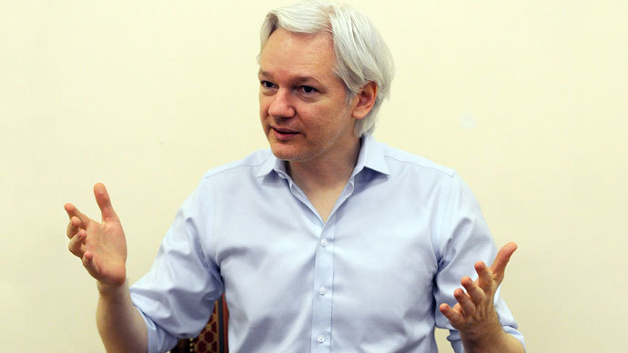 Assange: Obama 'corrupted the presidency'