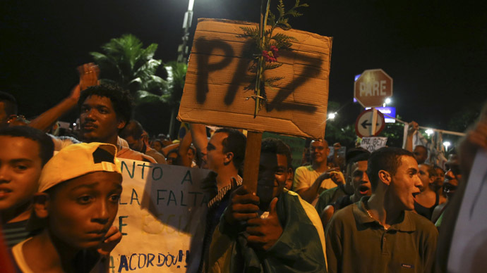 'Vitoria!' Mass protests force Brazil congress to reject 'bill of discontent'