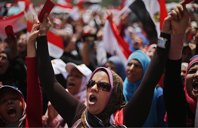 Protesters opposing Egyptian President Mohamed Morsi take part in protest, July 2, 2013. (Reuters / Suhaib Salem)