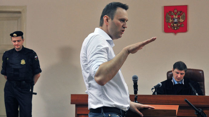 Prosecutor demands 6 years in jail for opposition blogger Navalny