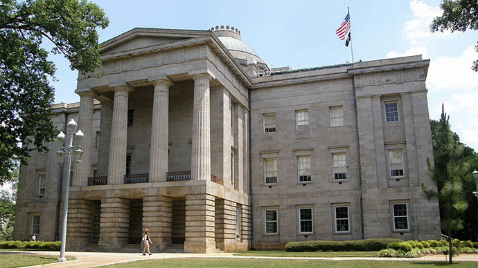 North Carolina Republicans sneak abortion restrictions through in motorcycle safety bill