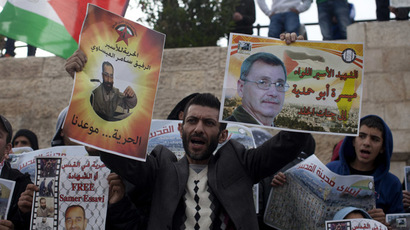 Israeli cabinet approves bill to put any peace treaty with Palestinians to referendum