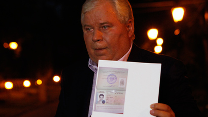 Obama cancels Moscow meeting with Putin over Snowden