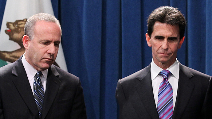 California state senate President pro Tempore Darrell Steinberg (L) and State senator Mark Leno (R) (AFP Photo / Justin Sullivan)