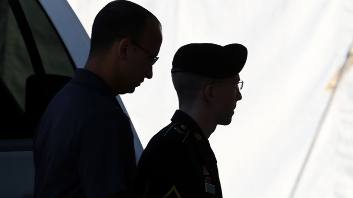 Prosecution asks for minimum of 60 years in Manning case
