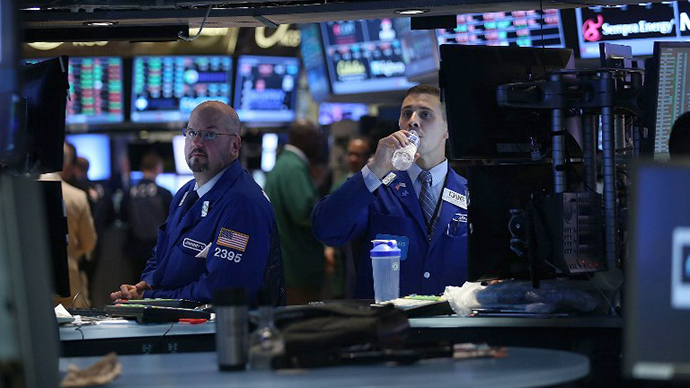 Market Buzz: Fed minutes feed sentiment