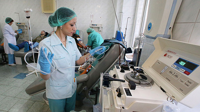 Russian lawmaker seeks to ban US dollar, predicts 2017 collapse