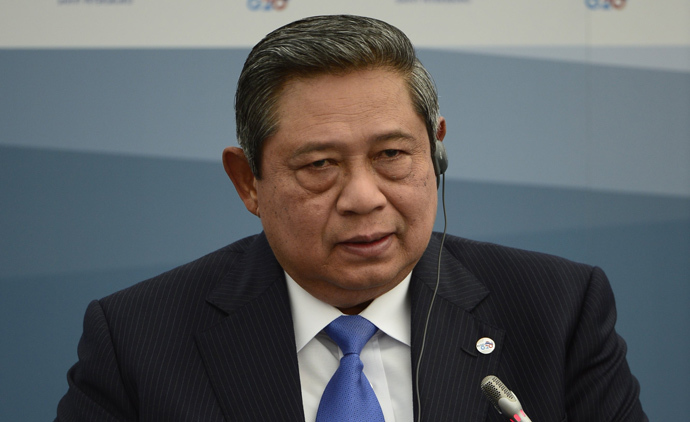 Indonesiaâs President Susilo Bambang Yudhoyono attends a meeting with Business 20 and Labour 20 representatives during the G20 summit on September 6, 2013 in Saint Petersburg (AFP Photo / Eric Feferberg)