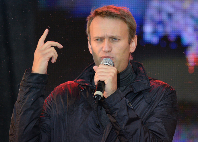 Moscow mayoral candidate Alexei Navalny at a rally concert on Akademika Sakharova Prospekt (RIA Novosti / Vladimir Pesnya)