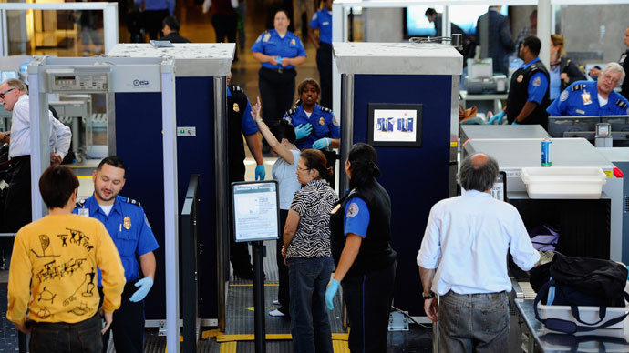 E-searches and seizures at US borders ‘more invasive’ than traditional searches – ACLU