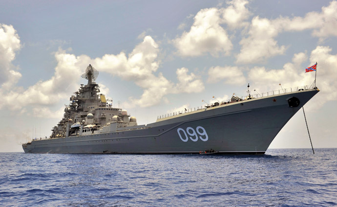 Pyotr Veliky heavy nuclear-powered cruiser standing on roadstead. (RIA Novosti/Grigoriy Sisoev)