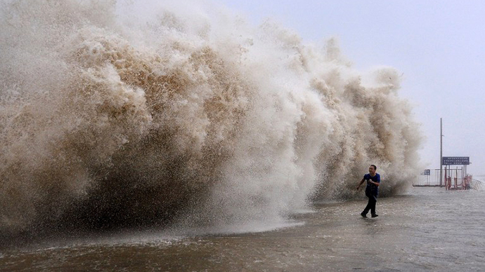 25 dead as Typhoon Usagi hits southern China