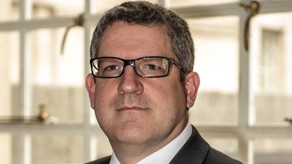 'US unchained itself from constitution': Whistleblowers on RT after secret Snowden meeting