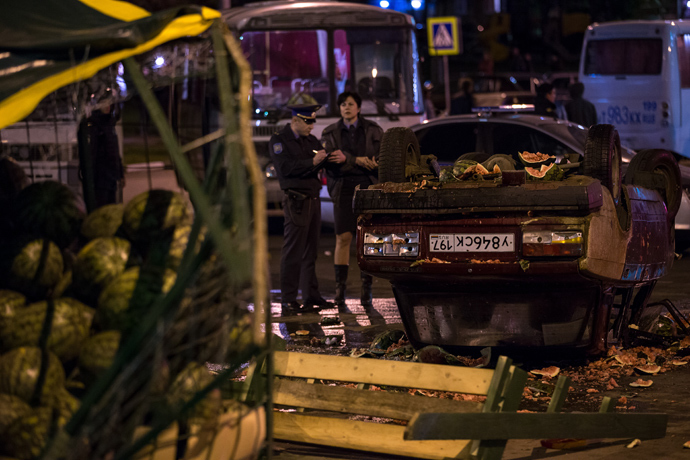 Aftermath of Sunday's riots in Biryulyovo district. RIA Novosti / Anton Denisov