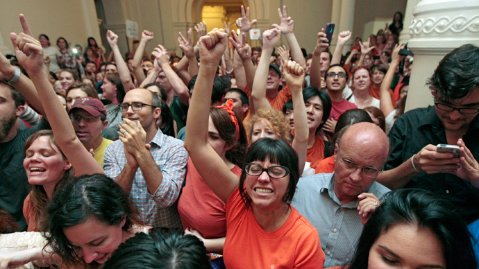 Judges reinstate Texas abortion restrictions