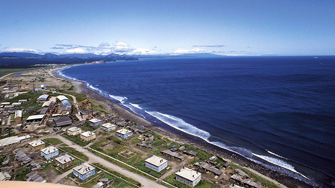 A view of Yuzhno-Kurilsk, Kunashir Island in the Sea of Okhotsk. (RIA Novosti / Alexander Liskin)