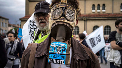 Supporters gather to defend Bundy ranch in Nevada, FAA enacts no-fly zone