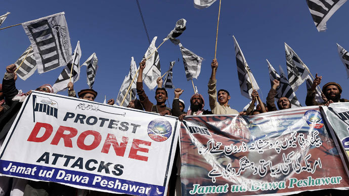 Anti-drone protests halt US military convoys at Pakistan border