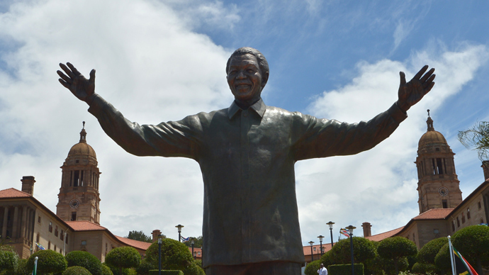 Nelson Mandela ‘received weapons training’ from Mossad – report