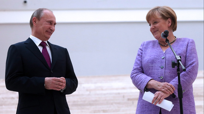 Russia's President Vladimir Putin and German Chancellor Angela Merkel (AFP Photo / Pool / Anatoly Maltsev) 
