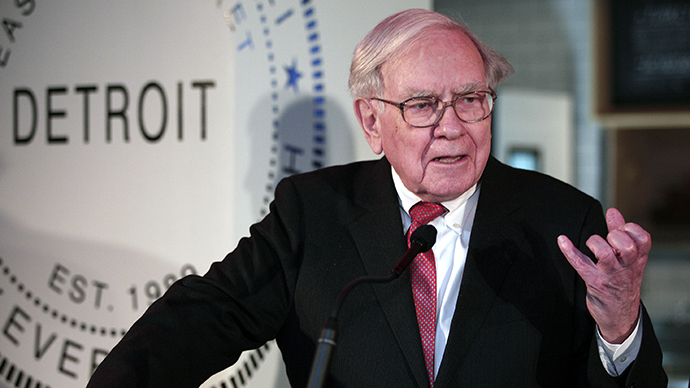 Warren Buffett makes $1.4 bn bet on oil flow business