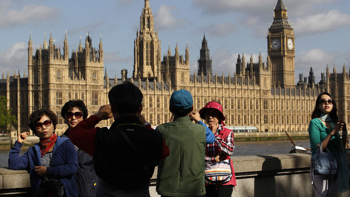 Haggling Indians, rude Germans, intolerant Aussies: UK tourist manual accused of ethnic stereotyping