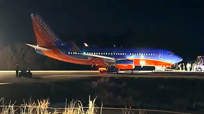 ​Passenger kicked off flight after live-tweeting pilot’s sobriety test