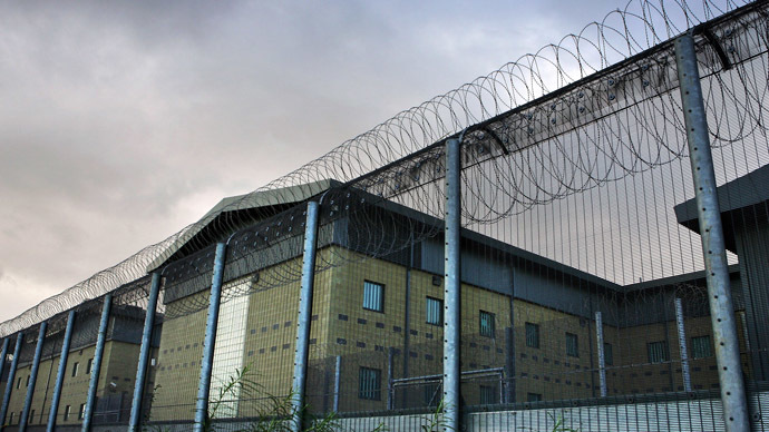 ‘Humanity lost’: 84yo Canadian man with Alzheimer’s dies in UK border police custody