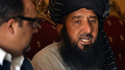 Pakistan halts airstrikes against Taliban after militants announce truce