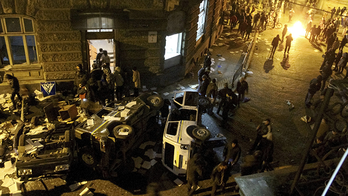 Violence engulfs regional centers of Ukraine