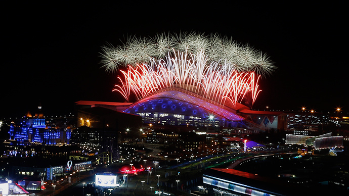 Fireworks explode over the Fisht Olympic Stadium during the closing ceremony for the 2014 Sochi Winter Olympics, February 23, 2014 (Reuters / Alexander Demianchuk)