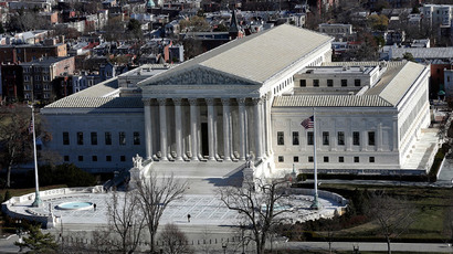 Latinos become the majority in California, but remain political lightweights