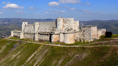 Obama considers sending anti-aircraft weapons to Syrian opposition