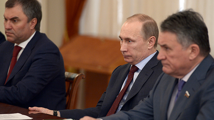 Society needs protection against extremism in times of colored revolutions - Putin