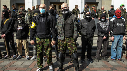 Ukrainian nationalists attack anti-coup motor rally with hammers and bats