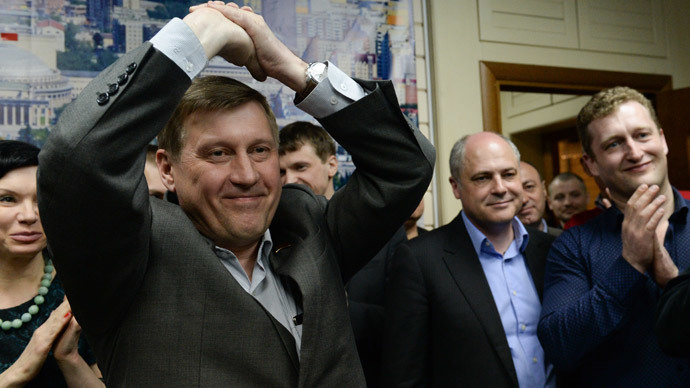 Communist candidate tops mayoral poll in Siberia’s biggest city