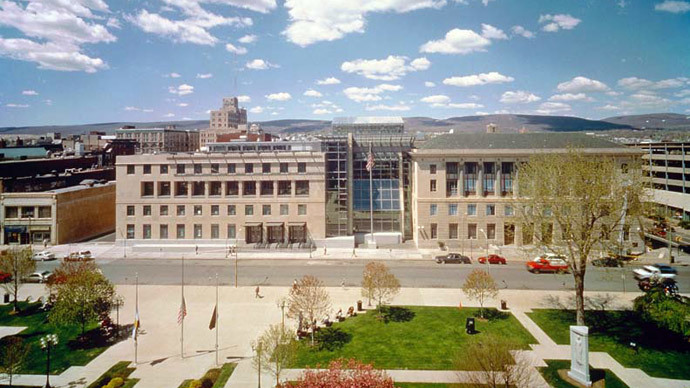 3 charged conspiring to smuggle chemical lab equipment to Syria