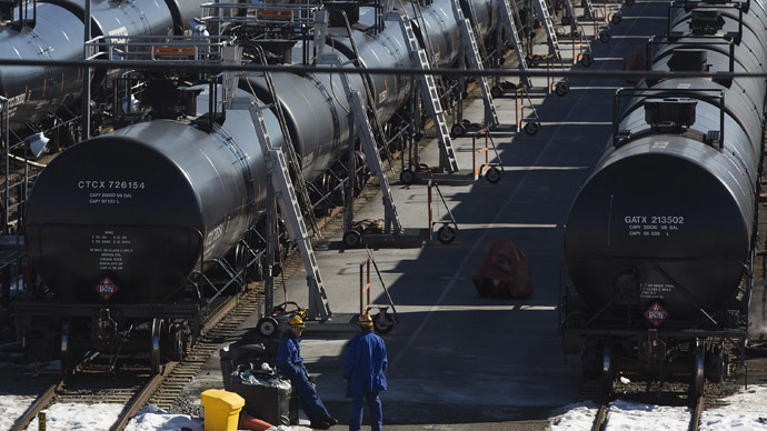 Oil companies transporting crude by rail issued govt safety plea