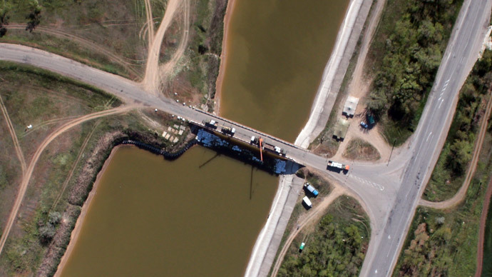 Ukraine builds dam cutting off Crimea water supply