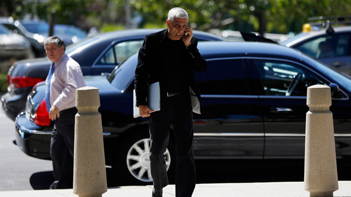 Tech billionaire silent on decision to use armed guards to close California public beach