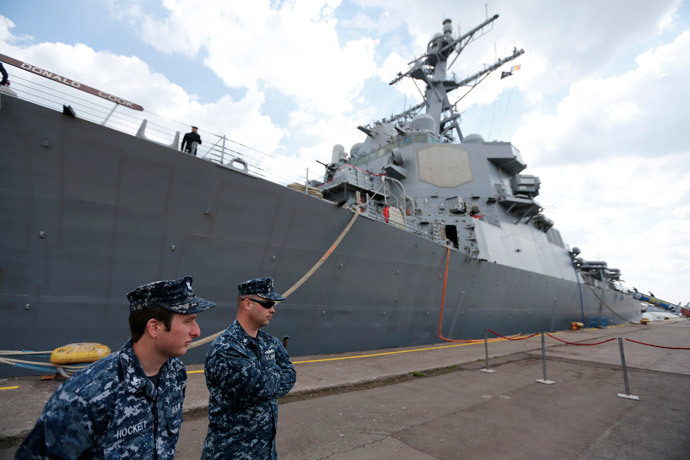 Two crew members stand in front of the destroyer USS Donald Cook in the Black Sea port of Constanta April 14, 2014.(Reuters / Bogdan Cristel)