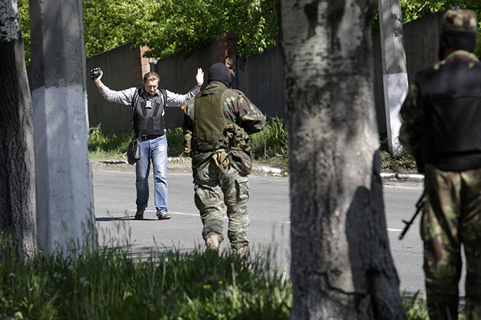 Donetsk, May 6, 2014. (Reuters / Konstantin Chernichkin)