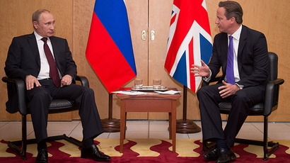 Putin hails Poroshenko's 'positive thinking' on settling crisis after D-Day meeting