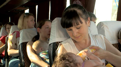 E. Ukraine warzone: Demolished houses, fires after heavy shelling (VIDEOS)