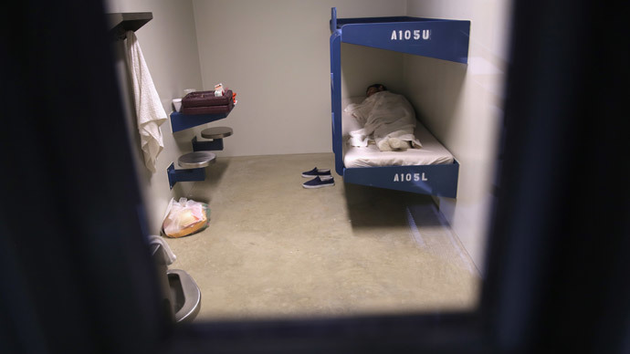 Wrongly convicted: Man who served 25 years sues NYC for $162 mn
