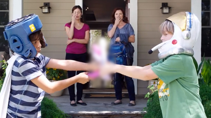 Dildowaving Kids Star In Gun Safety PSA VIDEO RT USA News