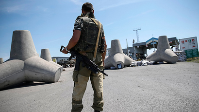 ‘We’ll attack & free our land’: Ukraine president terminates ceasefire in east