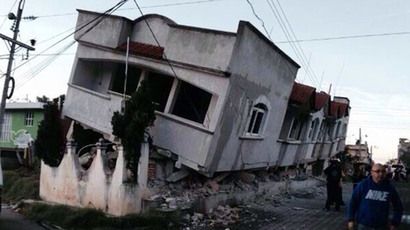 China quake death toll rises to 381, over 1,800 injured (PHOTOS)